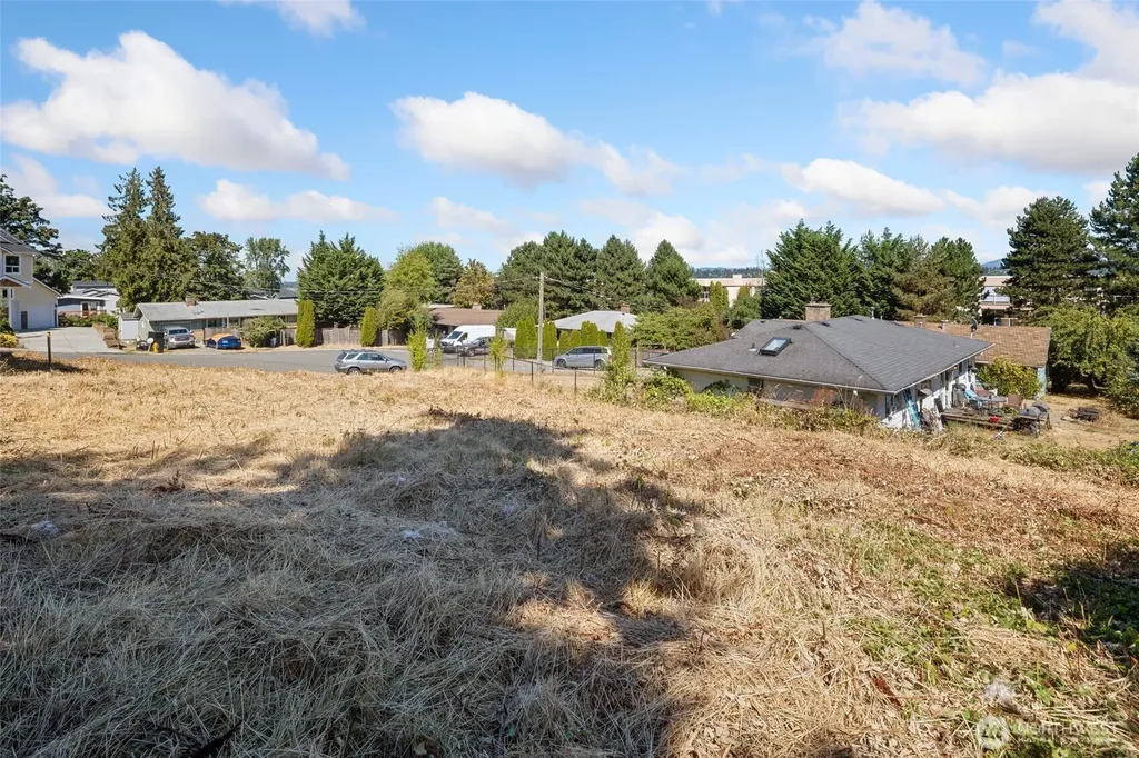 0 S 125th Place Burien WA 98168