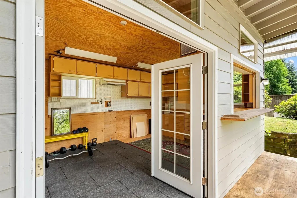 17529 93rd Avenue NE Bothell WA 98011