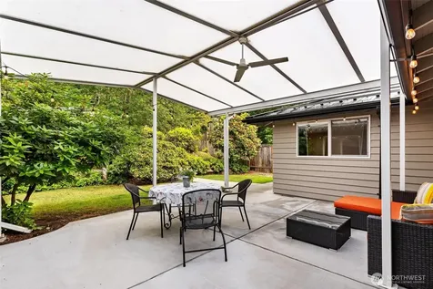 17529 93rd Avenue NE Bothell WA 98011