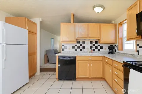 105 E Patrick Avenue Kittitas WA 98934