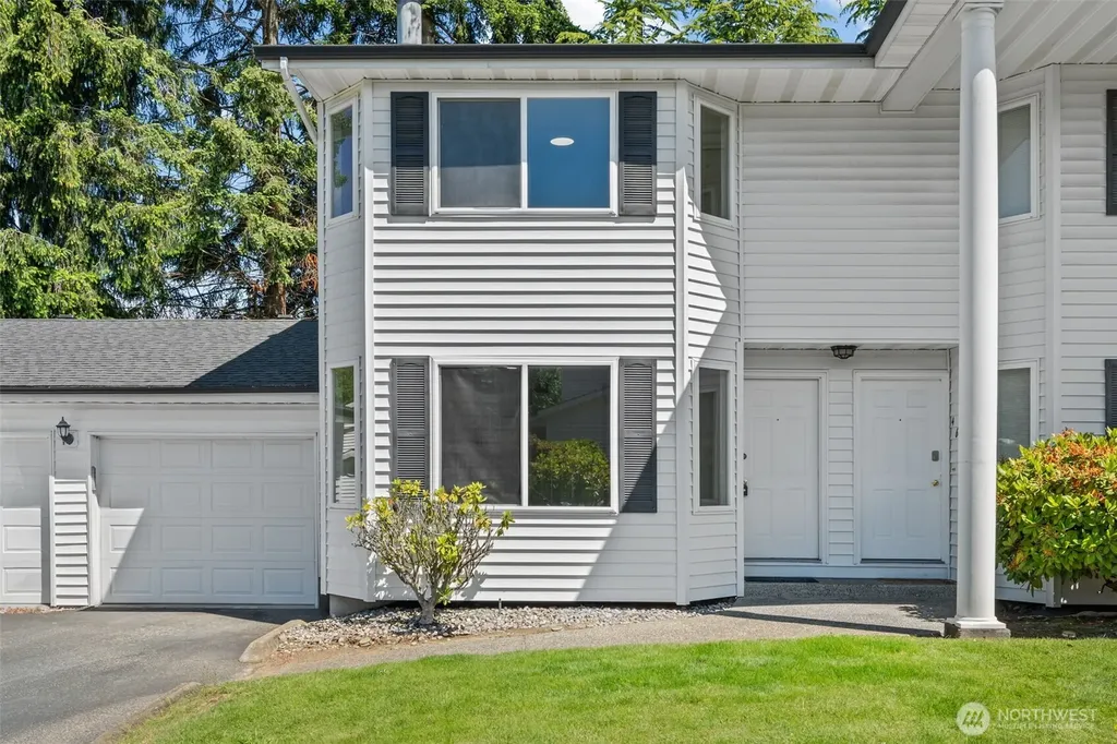 4608 SW 319th Place Federal Way WA 98023