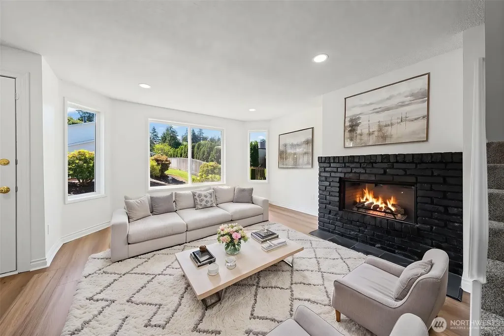 4608 SW 319th Place Federal Way WA 98023