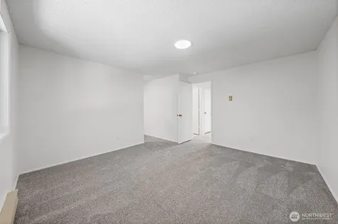 4608 SW 319th Place Federal Way WA 98023