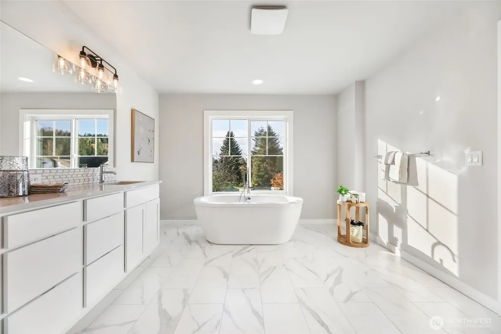 45013 SE Tanner Road North Bend WA 98045