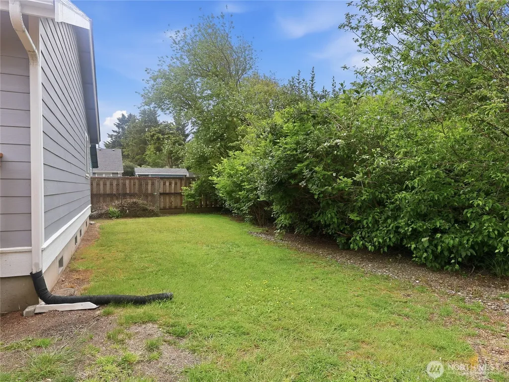 165 N Narwhal Loop NW Ocean Shores WA 98569