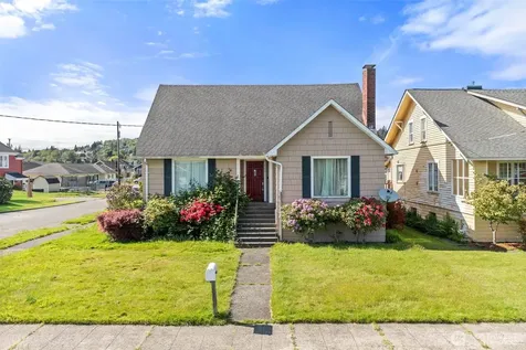 422 W 3rd Street Aberdeen WA 98520