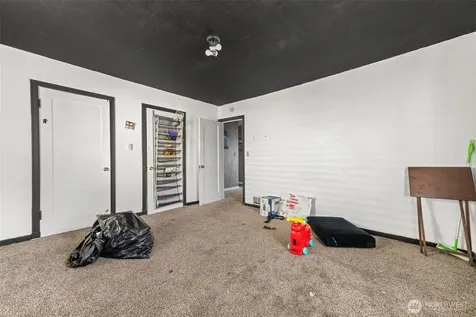 422 W 3rd Street Aberdeen WA 98520