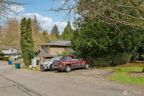 4117 159th Avenue NE Redmond WA 98052