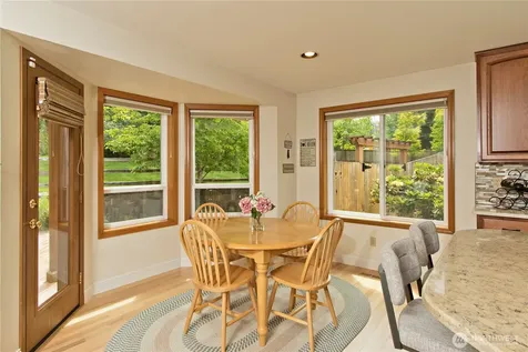 22424 243rd Place SE Maple Valley WA 98038