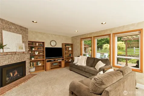 22424 243rd Place SE Maple Valley WA 98038