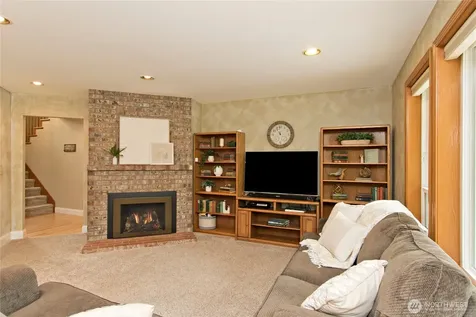 22424 243rd Place SE Maple Valley WA 98038