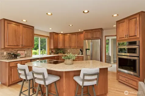 22424 243rd Place SE Maple Valley WA 98038