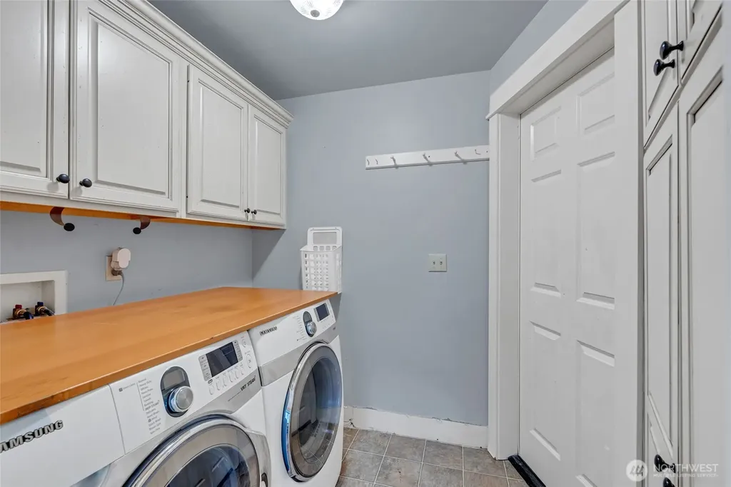 7796 Beardsley Avenue Gig Harbor WA 98335