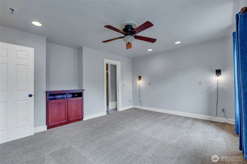 7796 Beardsley Avenue Gig Harbor WA 98335