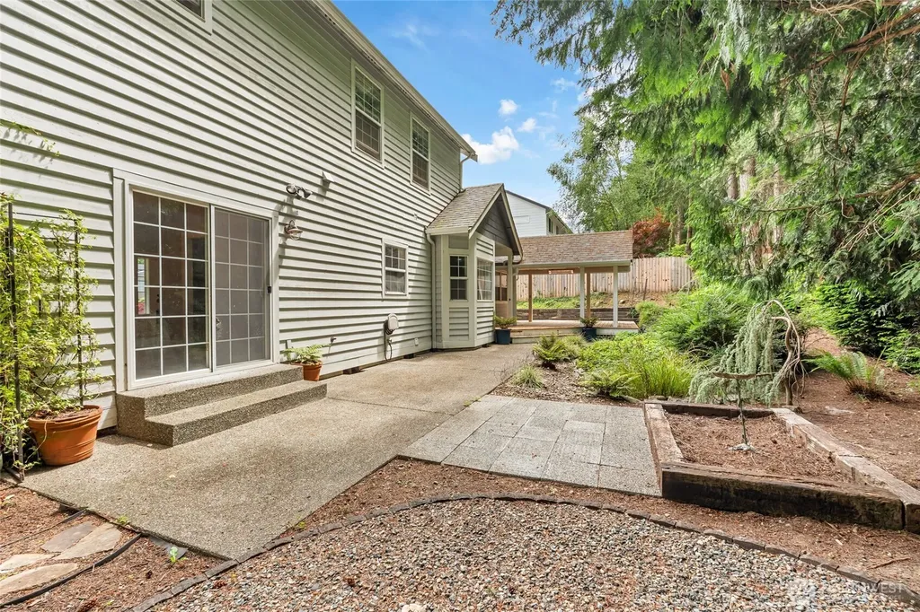 7796 Beardsley Avenue Gig Harbor WA 98335