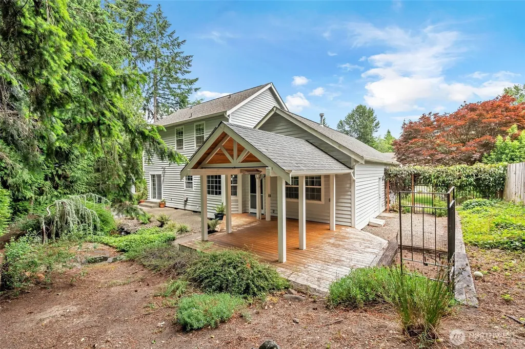 7796 Beardsley Avenue Gig Harbor WA 98335