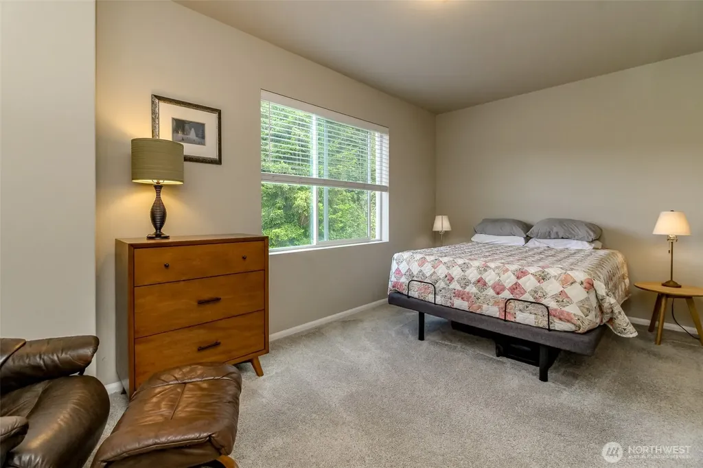 17531 110th Avenue E Puyallup WA 98374