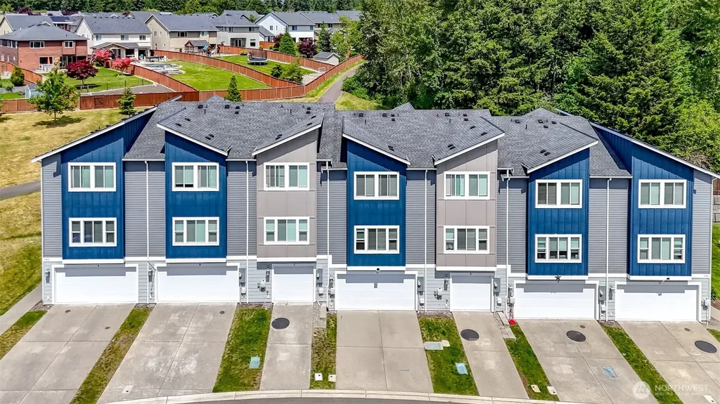 17531 110th Avenue E Puyallup WA 98374