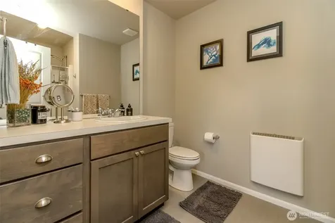 17531 110th Avenue E Puyallup WA 98374