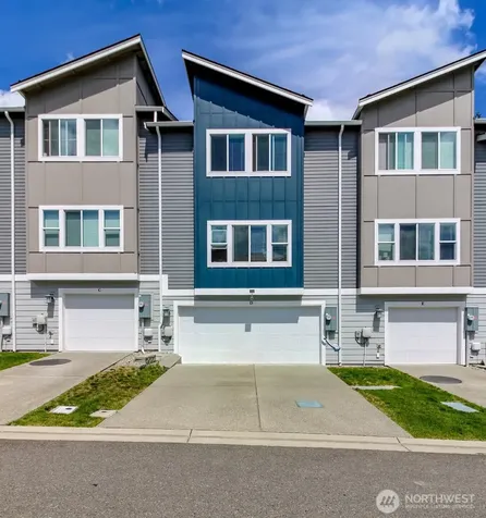 17531 110th Avenue E Puyallup WA 98374