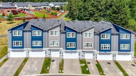 17531 110th Avenue E Puyallup WA 98374