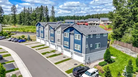 17531 110th Avenue E Puyallup WA 98374