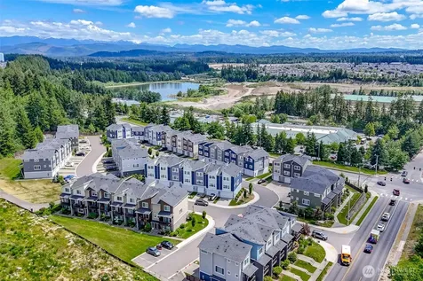 17531 110th Avenue E Puyallup WA 98374