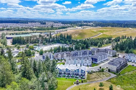 17531 110th Avenue E Puyallup WA 98374
