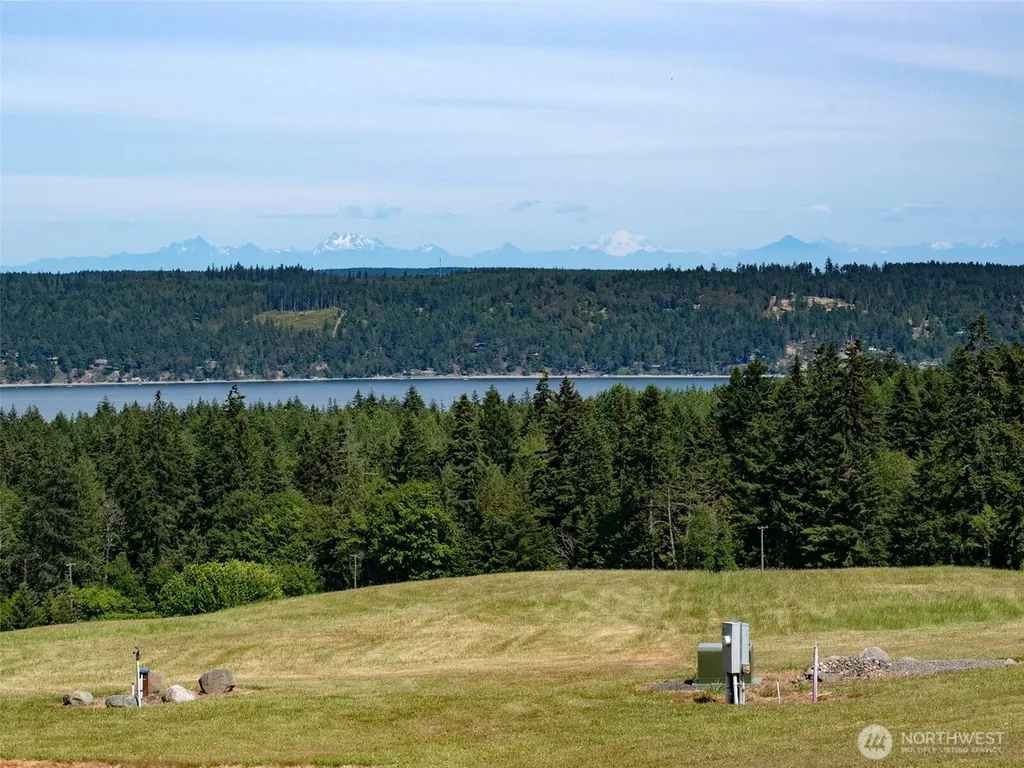 327 Clearview Lane Sequim WA 98382