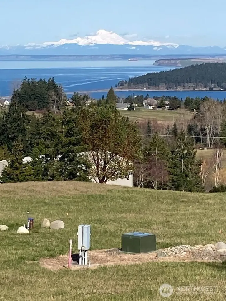 327 Clearview Lane Sequim WA 98382