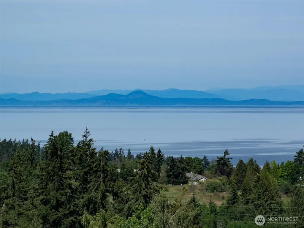 327 Clearview Lane Sequim WA 98382