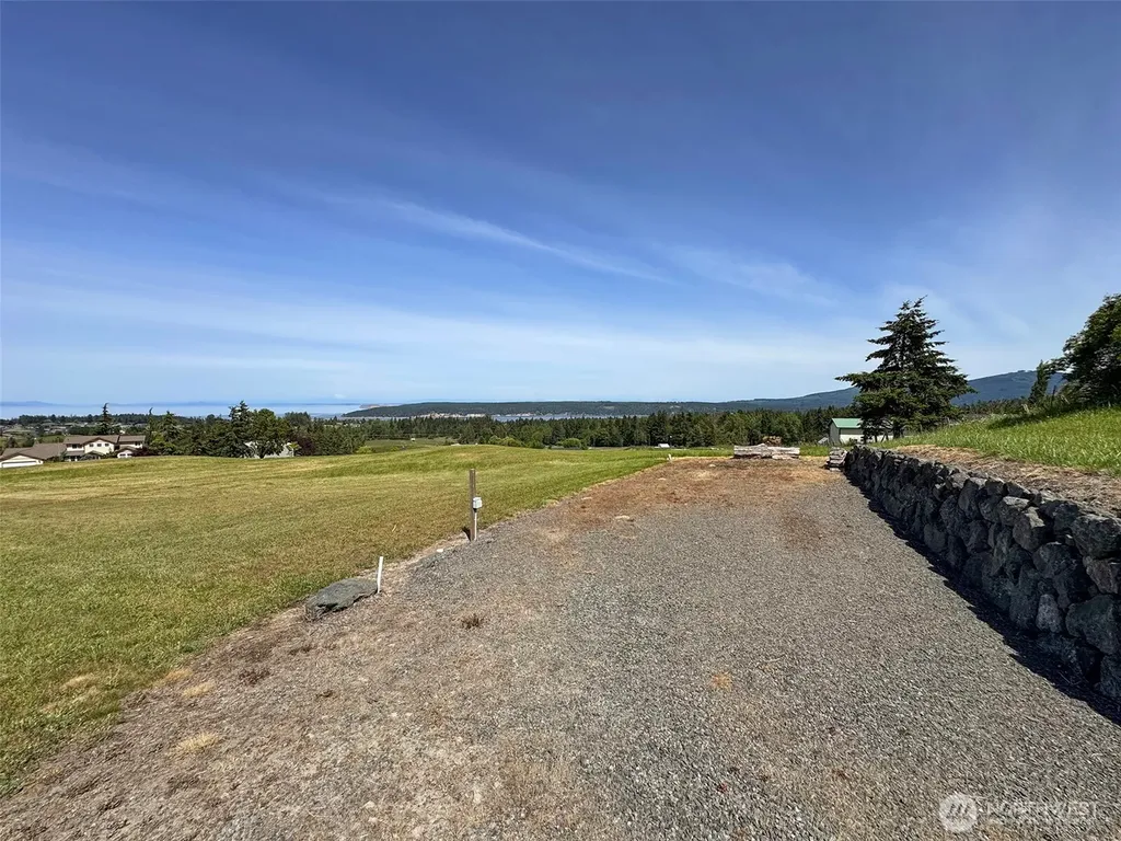 327 Clearview Lane Sequim WA 98382