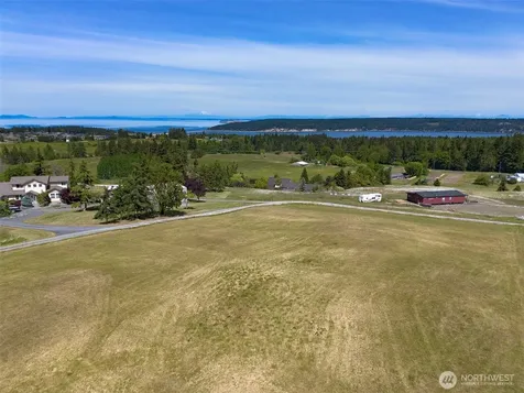 327 Clearview Lane Sequim WA 98382