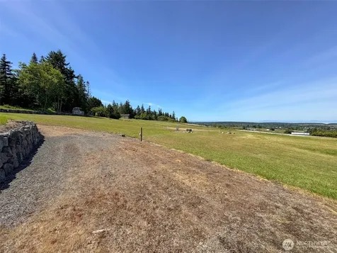 327 Clearview Lane Sequim WA 98382