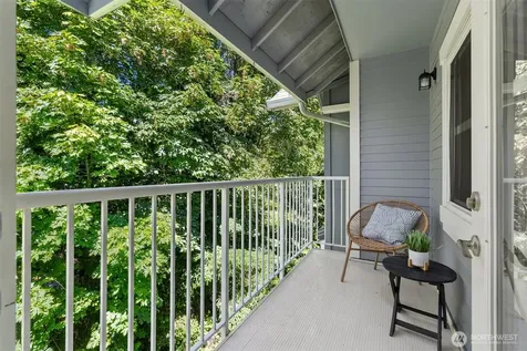 300 High School Road NE Bainbridge Island WA 98110