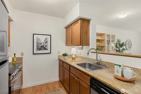 300 High School Road NE Bainbridge Island WA 98110
