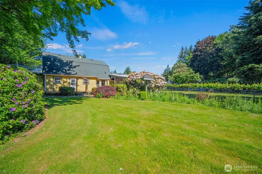 5458 Northwest Drive Bellingham WA 98226