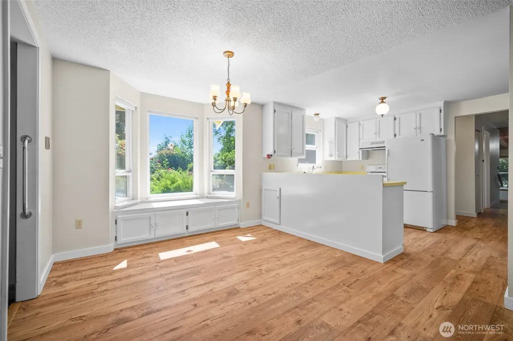 5458 Northwest Drive Bellingham WA 98226