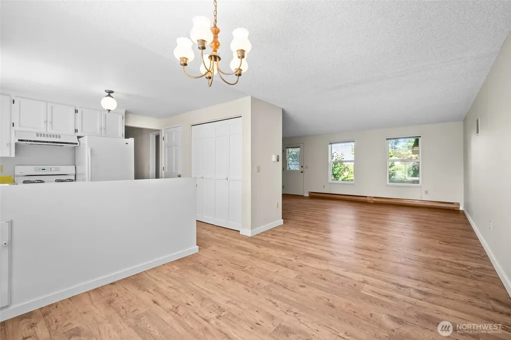 5458 Northwest Drive Bellingham WA 98226