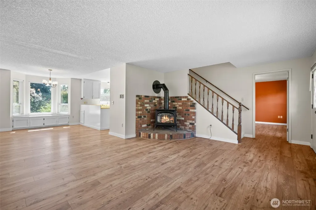 5458 Northwest Drive Bellingham WA 98226