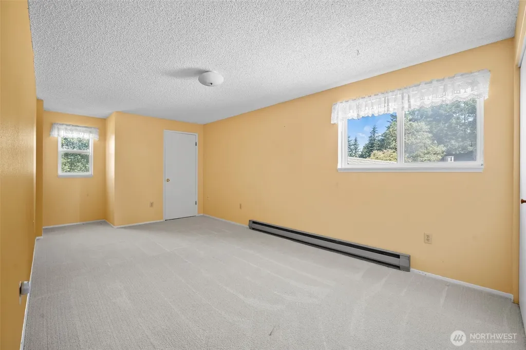 5458 Northwest Drive Bellingham WA 98226