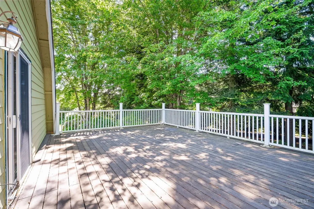 5458 Northwest Drive Bellingham WA 98226