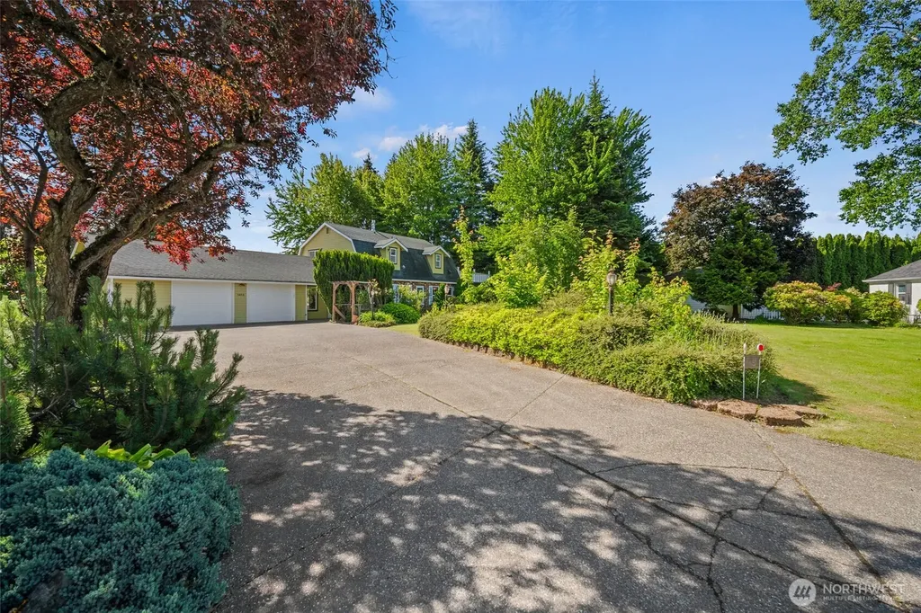 5458 Northwest Drive Bellingham WA 98226