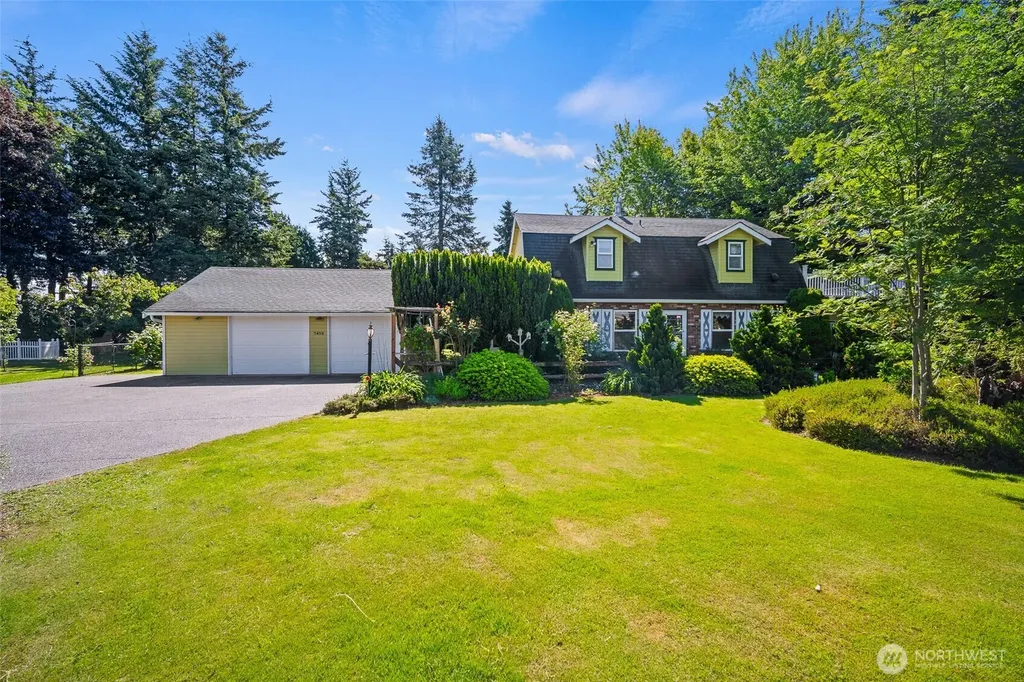5458 Northwest Drive Bellingham WA 98226