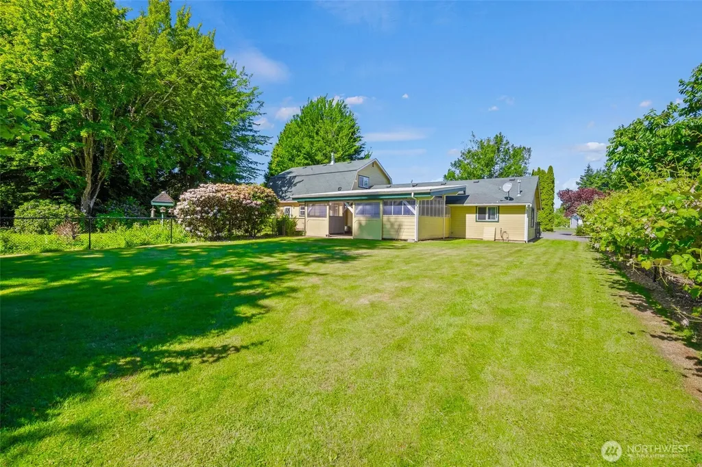 5458 Northwest Drive Bellingham WA 98226