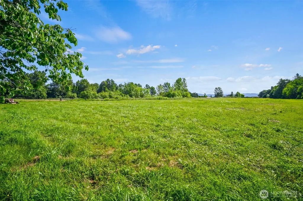 5458 Northwest Drive Bellingham WA 98226