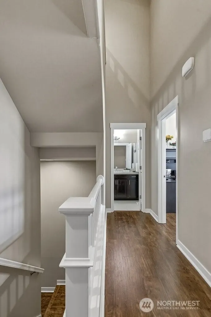 33852 56th Place S Auburn WA 98001