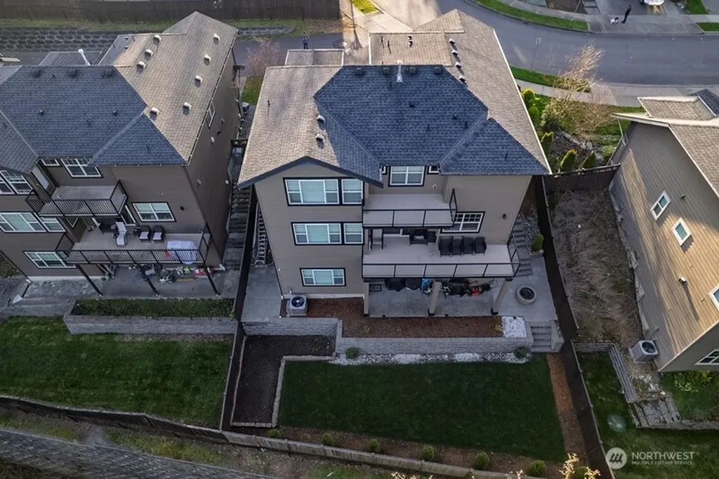 33852 56th Place S Auburn WA 98001