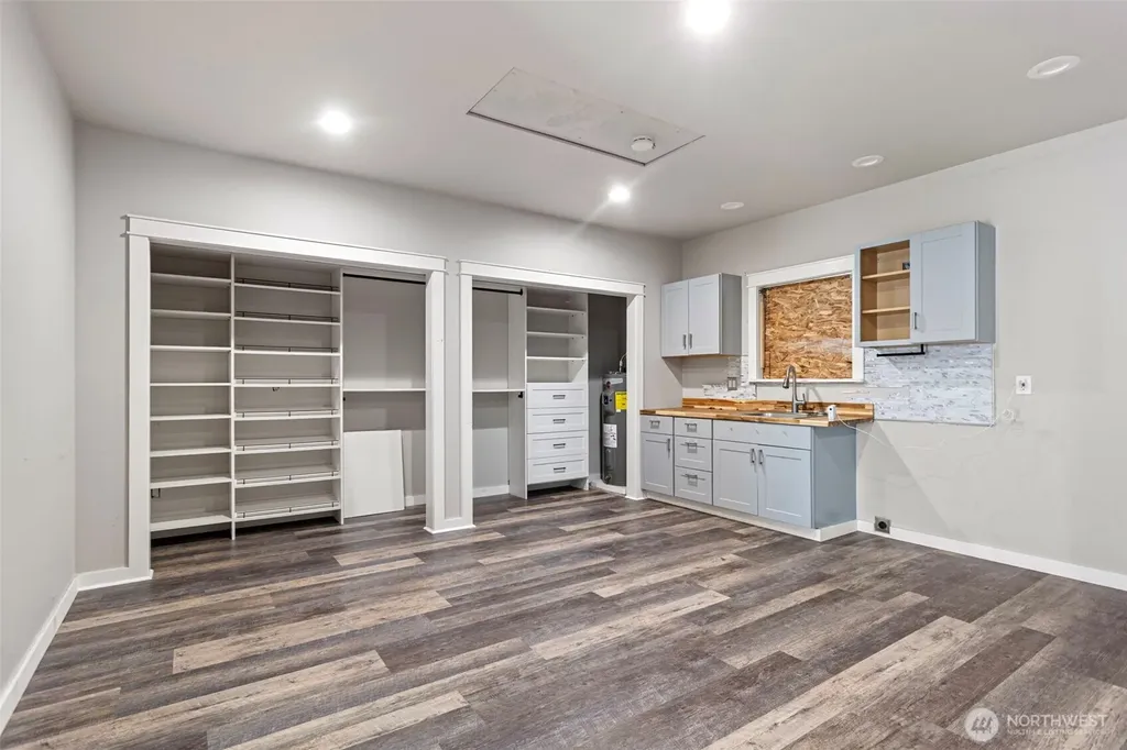 1931 200th St NE Arlington WA 98223