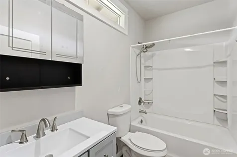 1931 200th St NE Arlington WA 98223
